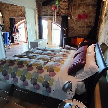 Il Terrazzino, Piccolo Loft In Montepulciano